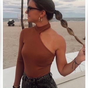 One Shoulder Top